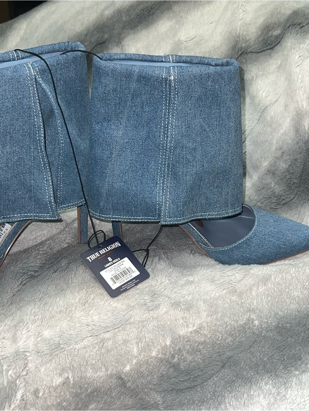 True Religion Denim Pointed Toe Ankle Boots - Light Blue
Her Foldover Cuff Heel - Picture 5 of 12